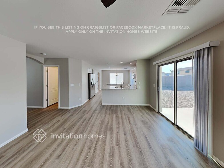Building Photo - 1544 W San Tan Hills Dr