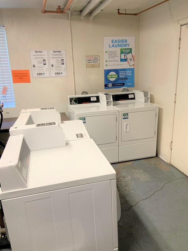 Building Photo - 525 Jackson St