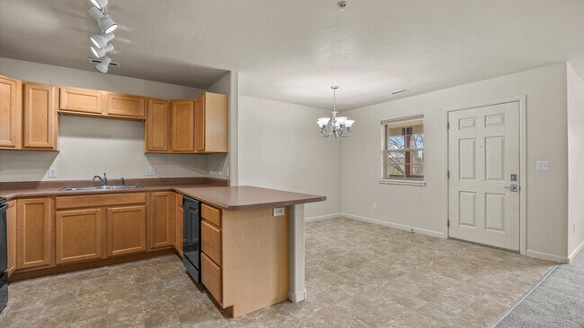 Building Photo - Wind River Apartment