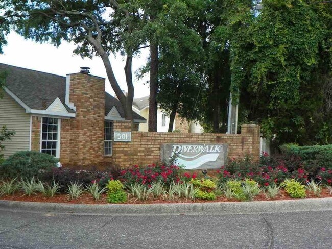 Building Photo - 501 E Burgess Rd