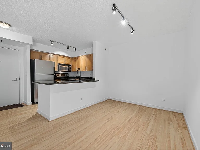 Dining Room/ Kitchen - 7500 Woodmont Ave