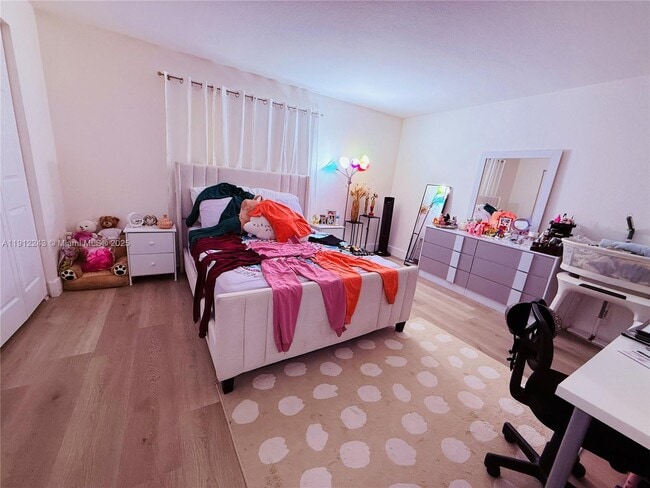 Building Photo - 2243 NW 135th Terrace