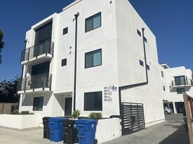 Building Photo - 5916 Tujunga Ave
