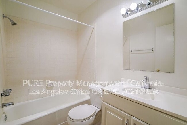 Building Photo - 8745 Delgany Ave