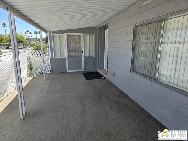 Building Photo - 317 San Domingo Dr
