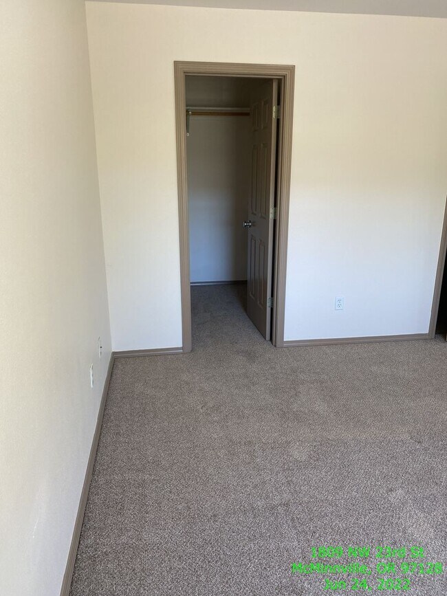 Building Photo - 1809 NW 23rd St