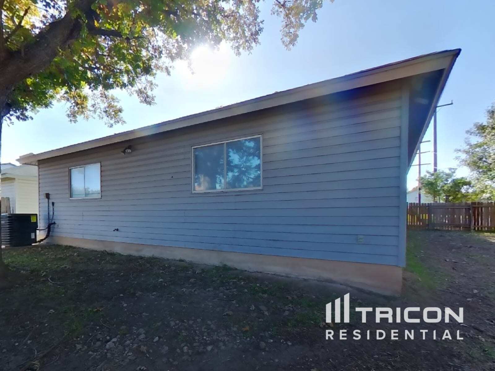 Building Photo - 8230 Longhorn Ridge Dr