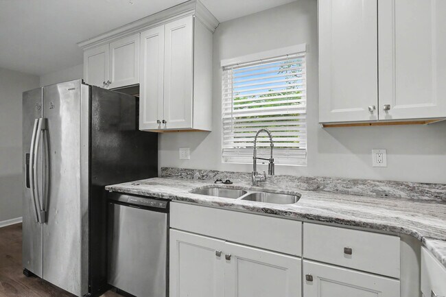 Building Photo - 6324 Grimes Ave