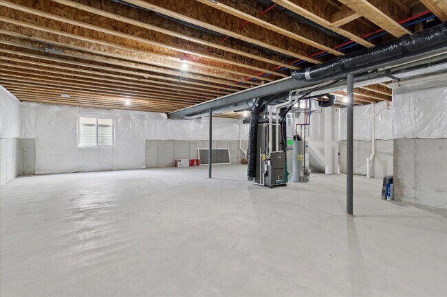 Building Photo - 737 Haywood Dr