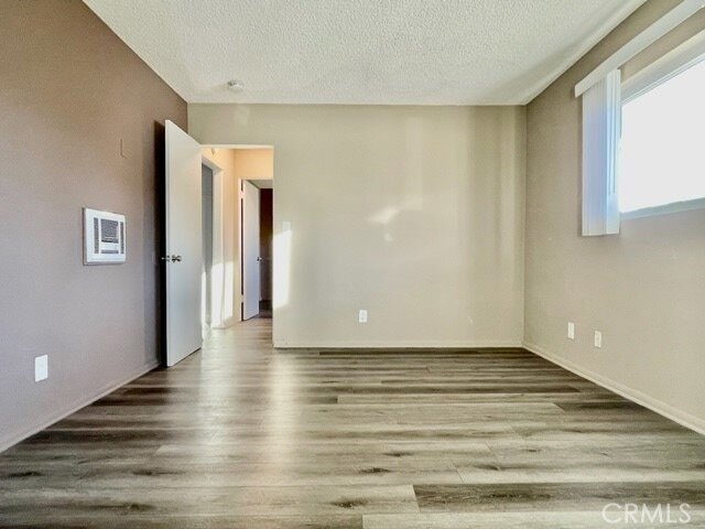 Building Photo - 686 E Cottonwood Rd