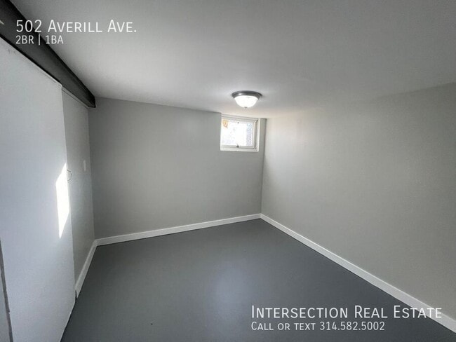 Building Photo - 502 Averill Ave