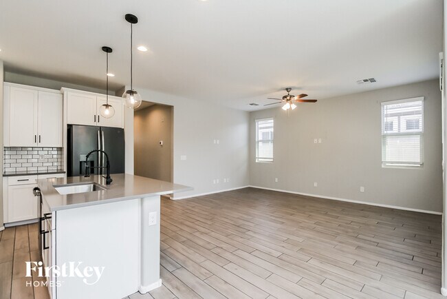 Building Photo - 20857 E Seagull Dr