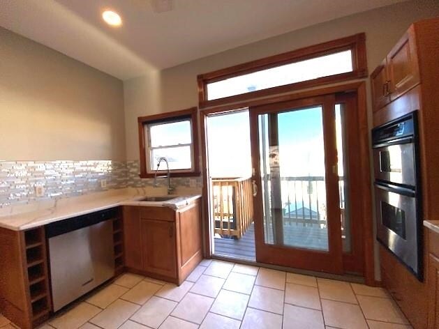 Building Photo - 75 W 11th St