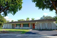 Building Photo - 10701 SW 77th Ct