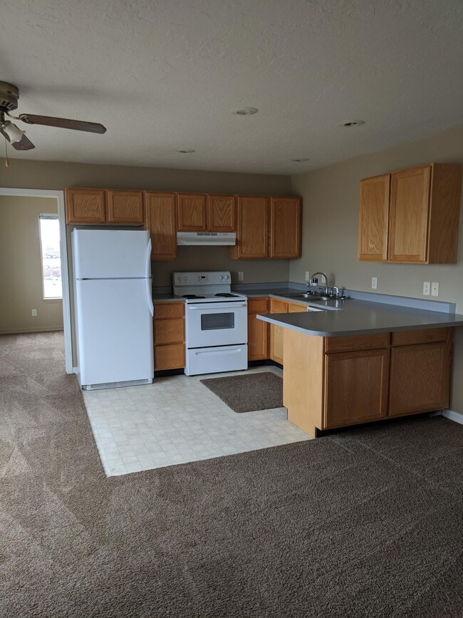 Building Photo - 6 Big River Road Building 2 - C