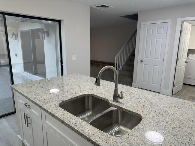 Building Photo - 7307 73rd Way