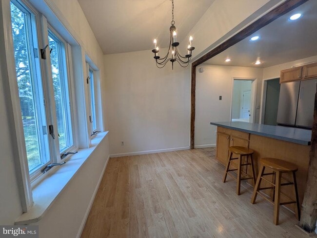 Building Photo - 965 Chester River Dr