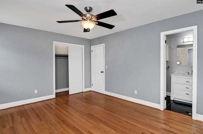 Building Photo - 1808 York Dr