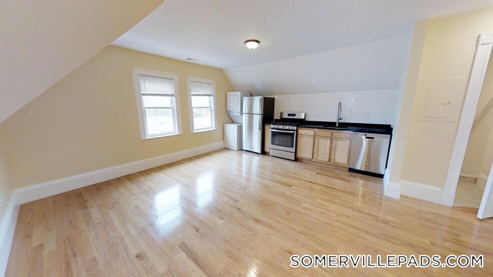 Building Photo - 48-50 Lowell St.