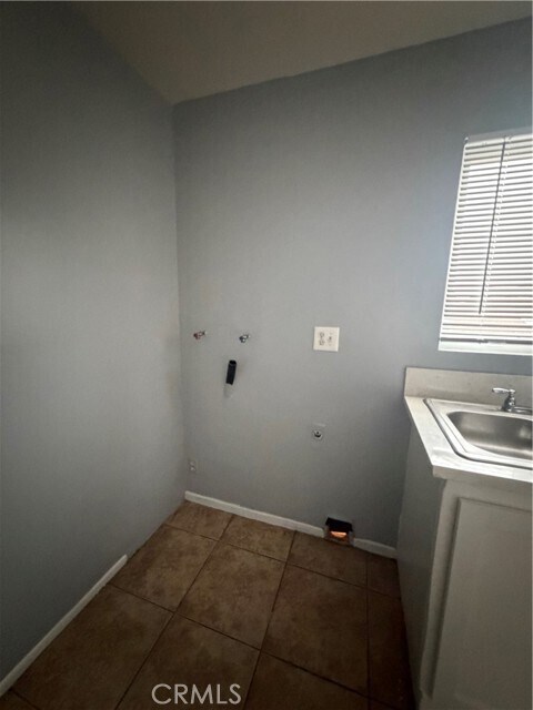 Building Photo - 2559 Yorkshire Way