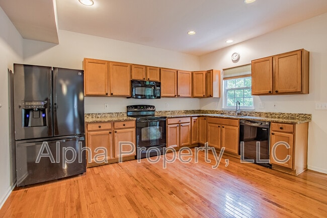 Building Photo - 11 Platte Ln