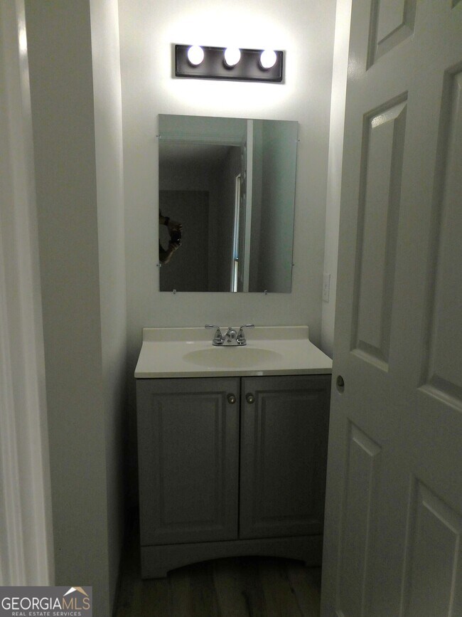 Building Photo - 1286 Britain Dr NW