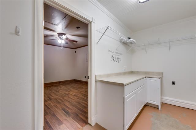 Building Photo - 336 Shoreline Dr