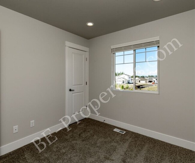 Building Photo - New Construction - Mountain View in the desirable Tehaleh community