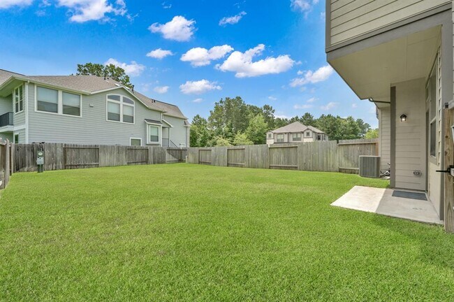 Building Photo - 308 N Spotted Fern Dr