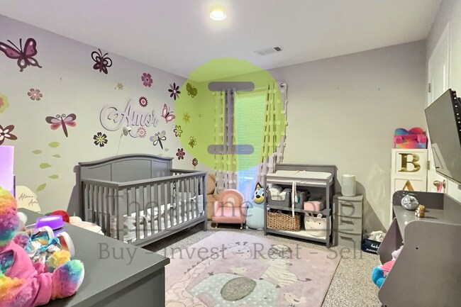 Building Photo - Stunning 5 Bed, 3 Bath Home Built in 2023. Close to Maxwell!