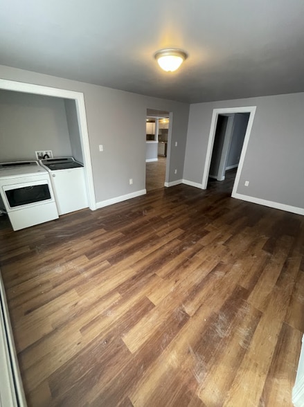 Building Photo - 52 North Ave