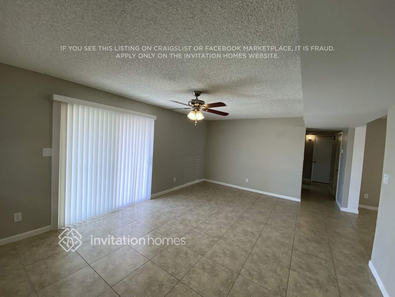 Building Photo - 2515 E Coronita Cir