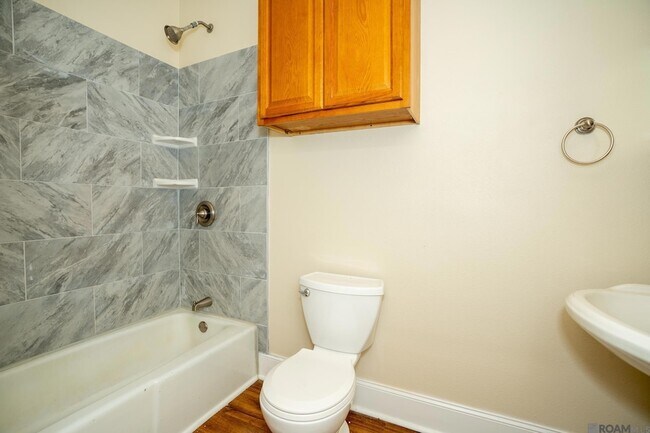 Building Photo - 30180 Smith Dr