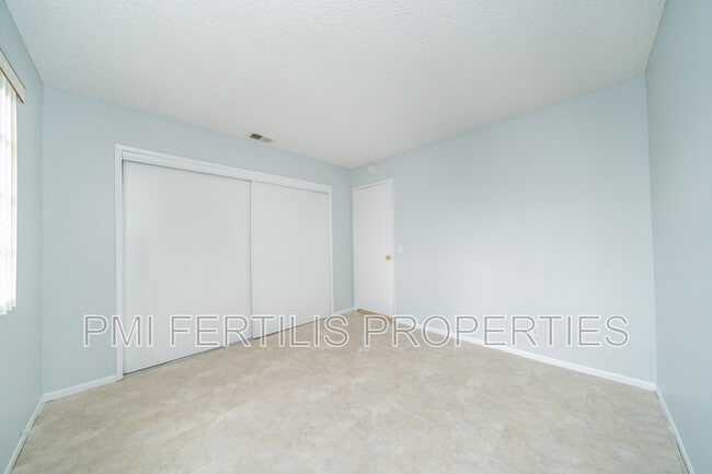 Building Photo - 16845 San Bernardino Ave