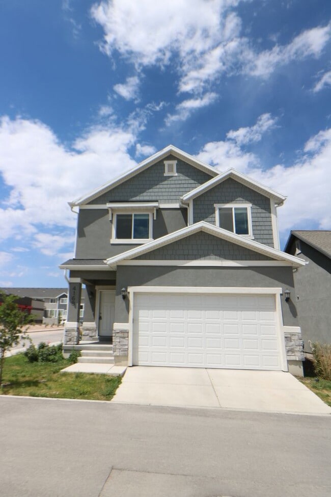 Building Photo - Single Family Home in the Exchange community