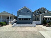 Building Photo - 227 N Union Ave