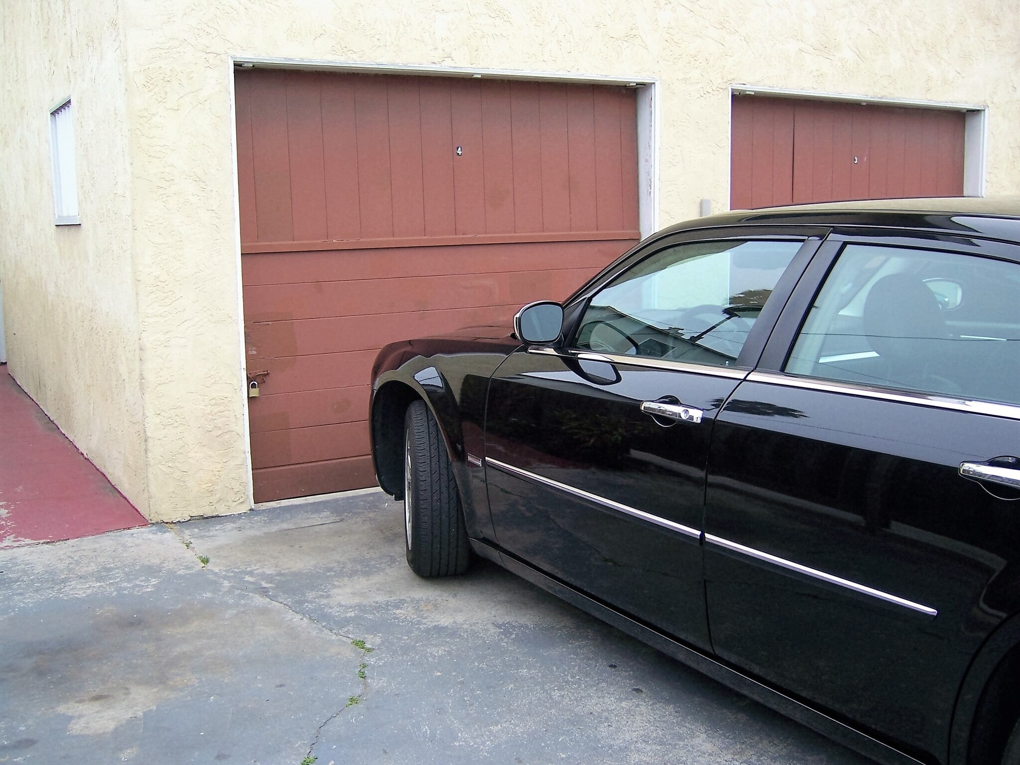 Building Photo - 830 Felspar St