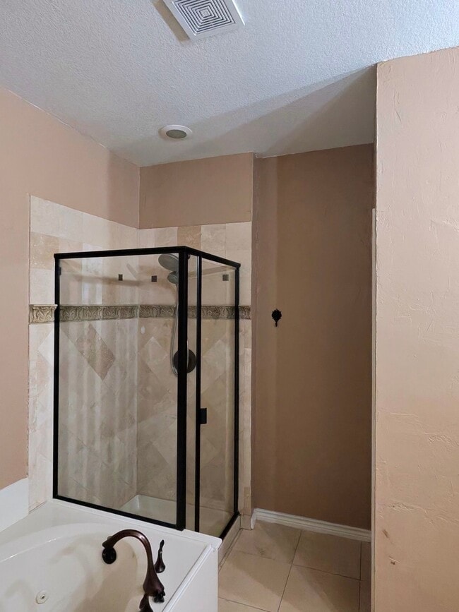 Building Photo - 6072 Pisa Ln