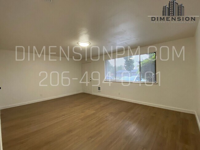 Interior Photo - New Englander Townhouses