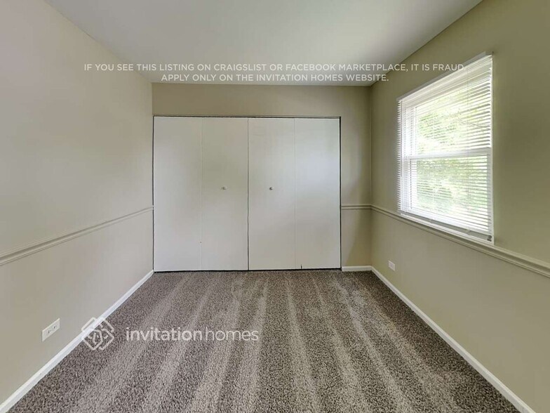Building Photo - 159 E Timberlane Dr