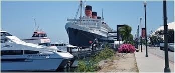 Building Photo - 2051 Cedar Ave