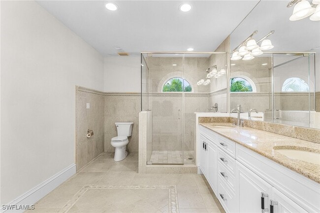 Building Photo - 1825 6th St S