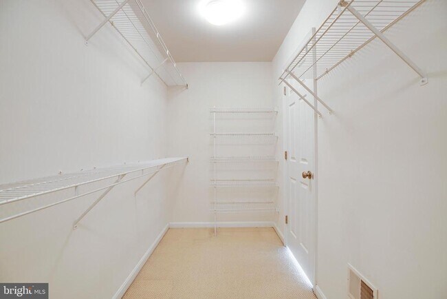 Building Photo - 5097 Pale Moon Way