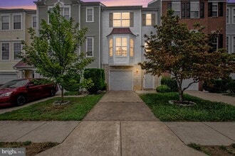 Building Photo - 15611 Winding Creek Dr