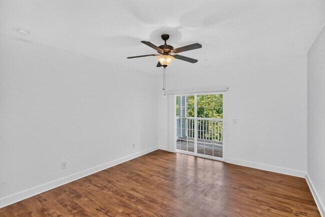 Building Photo - 8605 Peckham Ln