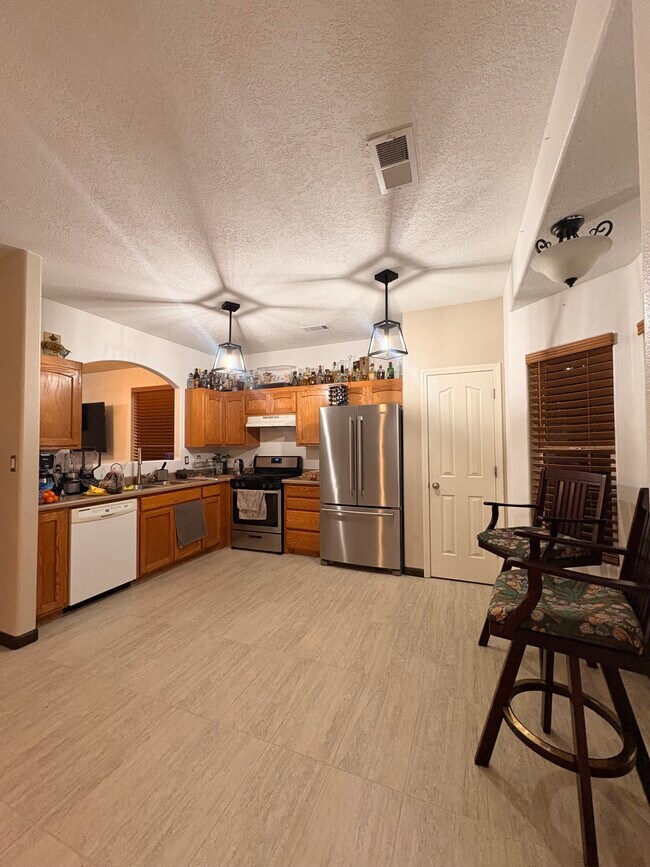 Building Photo - 1647 Corte Del Sol