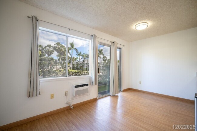 Building Photo - 95-1013 Ainamakua Dr #71