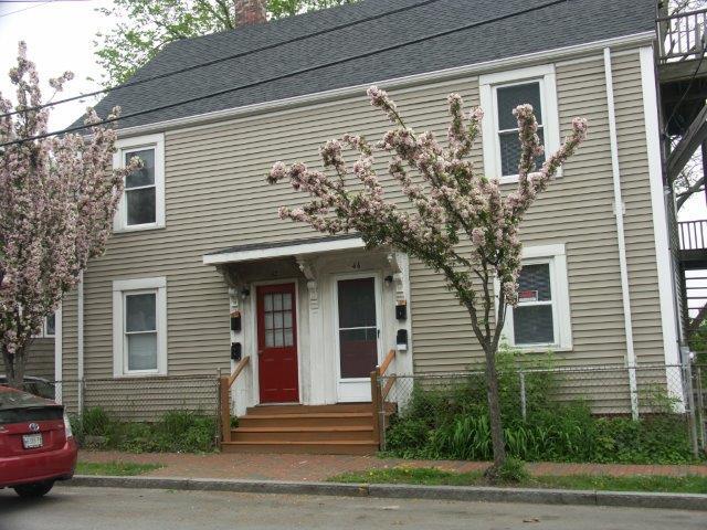 House Front - 44 Salem St