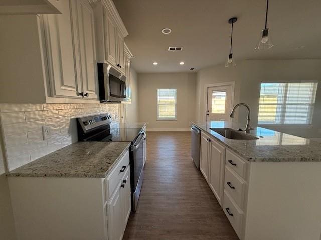 Building Photo - 7032 Glen Abbey St