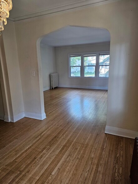 Building Photo - 3117 Colfax Ave S